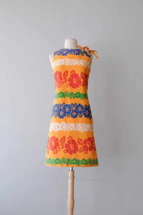 Amazing 1960's Tangerine Hawaiian Shift Dress / Sz M