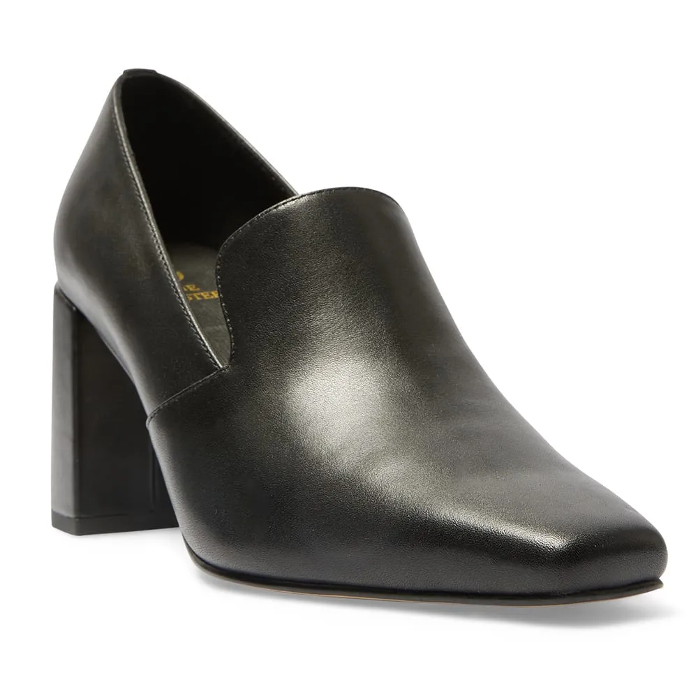 Brigid Heel in Black Leather